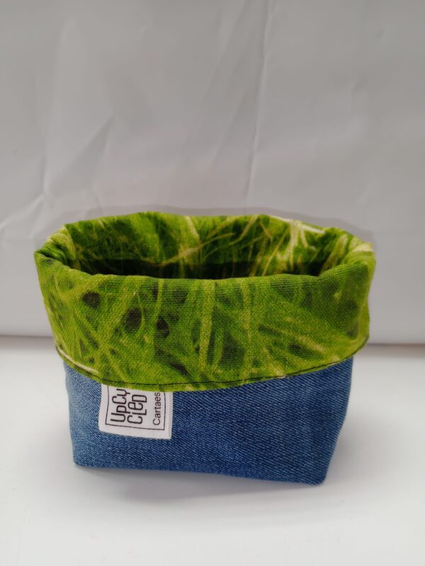 Contenedor de tela reutilizada reversible -UPCYCLED CARTAES