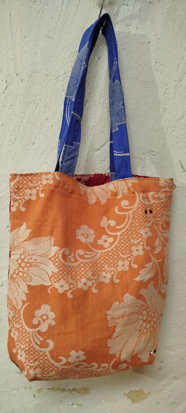 Bossa Tote Bag de tela reutilitzada “col·lecció tela de matalàs” -UPCYCLED CARTAES- - Imatge 2