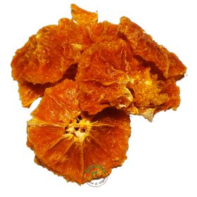 Naranja deshidratada fondo blanco